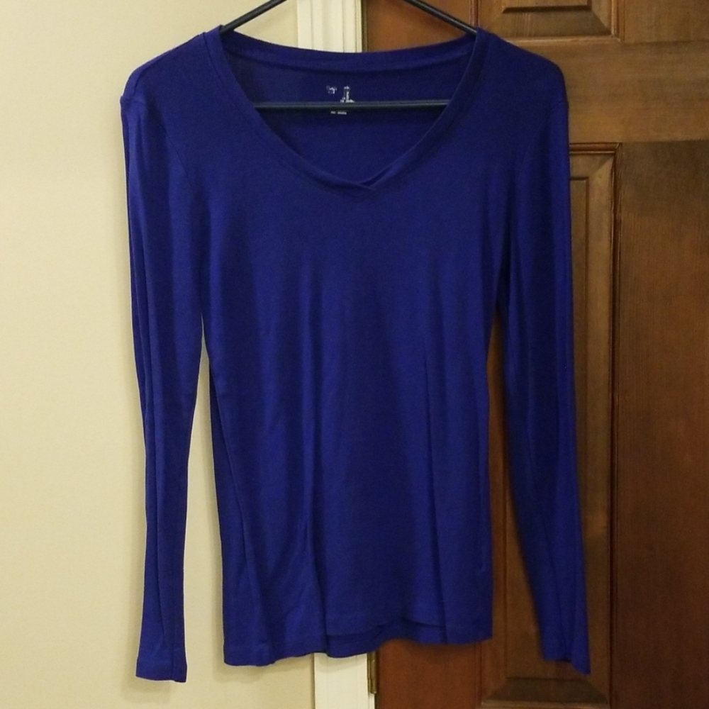 Women's shirt